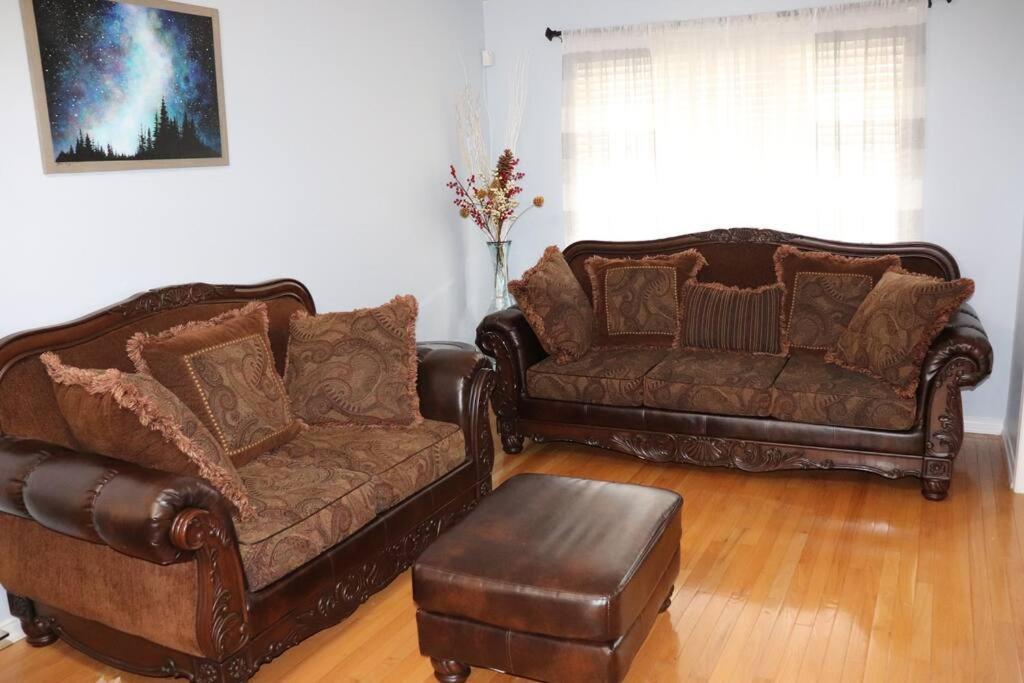 Entire 4 Bed Room Detached Residential Home Ajax Eksteriør billede
